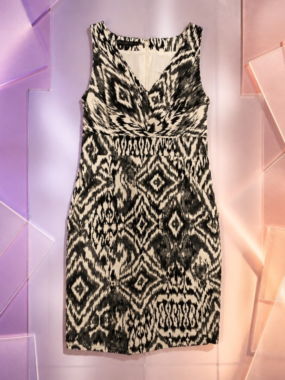 Lafayette 148 New York Black and White V-Neck Patterned Midi Dress